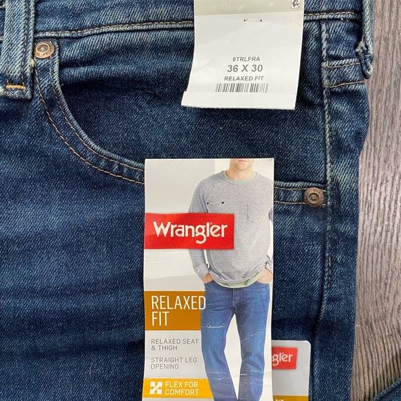 WRANGLER Relaxed Fit Mens Jeans - Picture 4 of 6